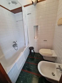 Appartamento intero in Viale Luigi Merello 44, immagine 28 di 33