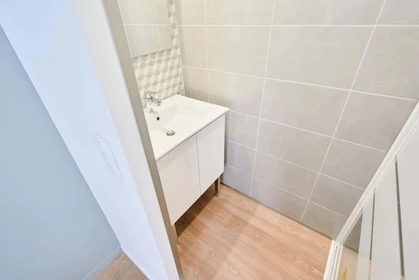 Özel oda konumu 13 Av. Jean Jaurès, 51100 Reims, France, 6 19 görüntüsü