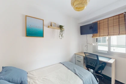 Room for rent in a shared flat in Valencia