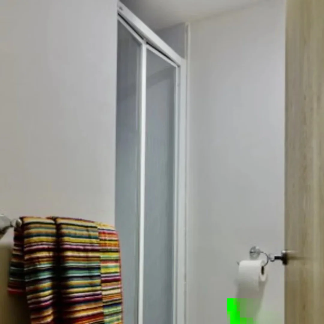 Bright and airy student room with easy university access in