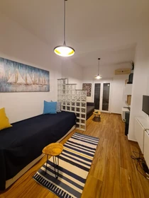 Alojamento com 2 quartos em Salónica
