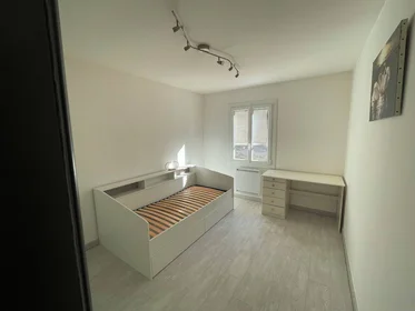 Família em Toulon, 83200, imagem 11 de 13