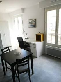 Habitación privada en Limoges, 87000, imagen 7 de 12