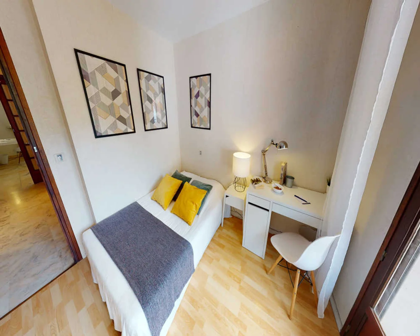 Quarto acolhedor para estudantes disponível em 