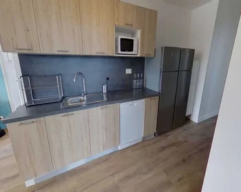 Private room at Avenue Sainte-Anne, image 7 of 22