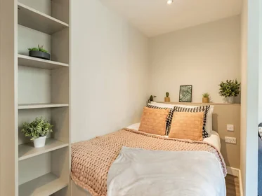 Estudio en residencia en 3 Union St, Sheffield City Centre, Sheffield S1 2FU, United Kingdom          , imagen 8 de 28