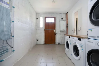 Habitación privada en 3 Av. Gergaud, 44300 Nantes, France, imagen 10 de 13