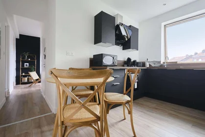 Prywatny pokój 185 Rue d'Artois, 59000 Lille, France, obraz 9 28