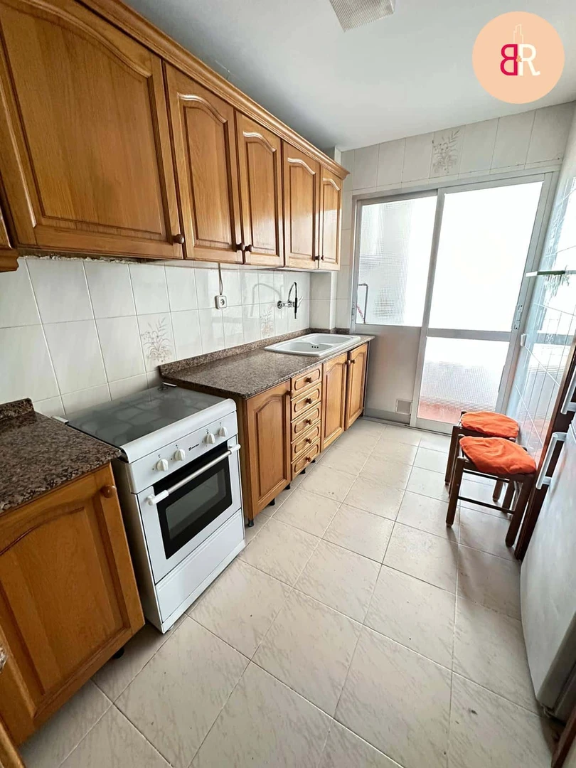 Room for rent in a shared flat in Alicante