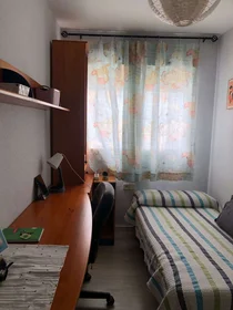 Chambre privée à C. San Leandro, image 1 de 10