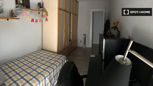 Habitación privada en C. San Leandro, imagen 11 de 19
