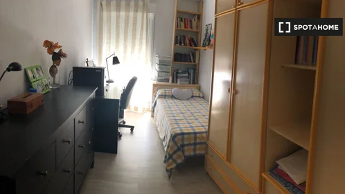 Habitación privada en C. San Leandro, imagen 13 de 19