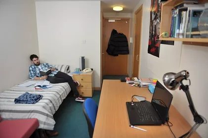 Quarto privado em Salmon Grove, imagem 42 de 49