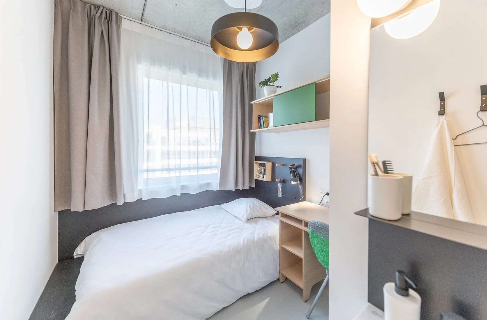 Asequible apartamento estudio con características esenciales en