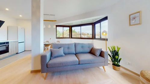 Özel oda konumu 33 Rue des Avant Monts, 34080 Montpellier, France, 12 15 görüntüsü