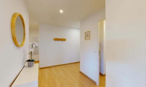 Özel oda konumu 33 Rue des Avant Monts, 34080 Montpellier, France, 14 15 görüntüsü
