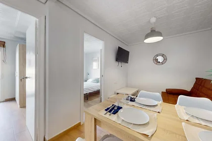 Chambre privée à Carrer Concepción Arenal, 57, 1º puerta 2, 03201 Elx, Alicante, Spain, image 22 de 24