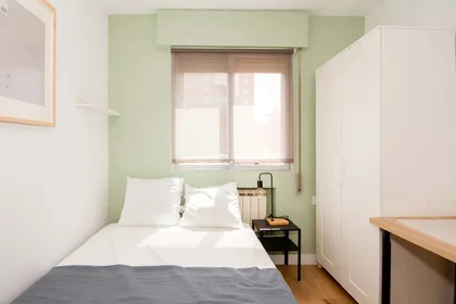 Stanza privata in Vía Complutense, 67, 2º 1, 28805 Alcalá de Henares, Madrid, Spain, immagine 2 di 29