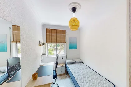Habitación privada en Pl. los Pinos, 8, 11405 Jerez de la Frontera, Cádiz, Spain, imagen 1 de 26