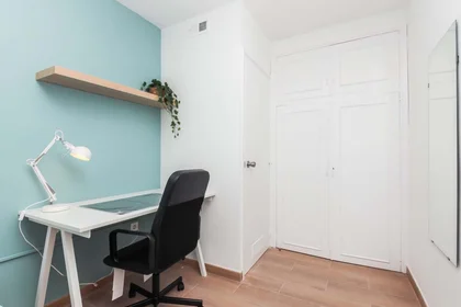 Chambre privée à Av. del Carrilet, 40, puerta 2, 43204 Reus, Tarragona, Spain, image 1 de 49