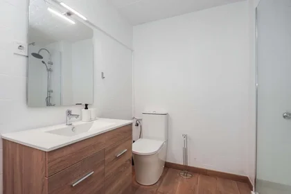 Chambre privée à Av. del Carrilet, 40, puerta 2, 43204 Reus, Tarragona, Spain, image 25 de 49