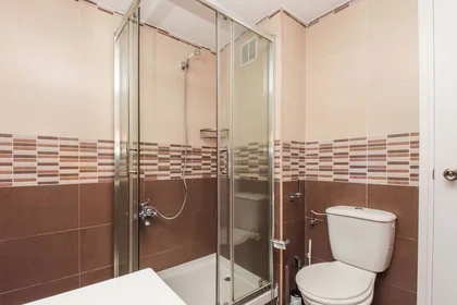 Chambre privée à Av. del Carrilet, 40, puerta 2, 43204 Reus, Tarragona, Spain, image 29 de 49
