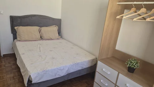 Chambre privée à Marseille, 13003, image 1 de 10