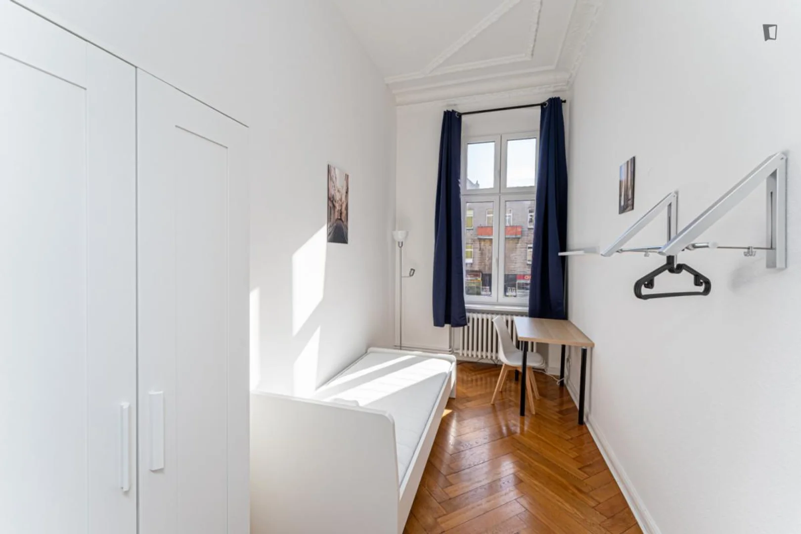 Quarto acolhedor para estudantes disponível em 