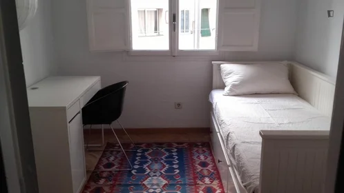 Habitación privada en Paseo de la Chopera, imagen 1 de 10