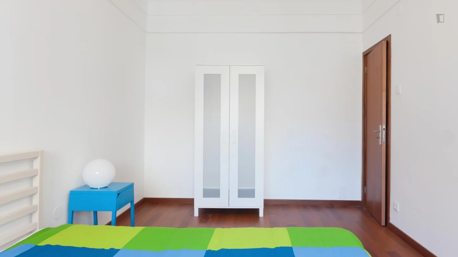 Student-friendly room in  with modern amenities