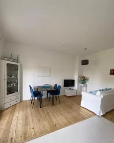 Private room at Van Kinsbergenstraat, image 1 of 5