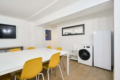 Private room at 271 Rue d'Estienne d'Orves, 92700 Colombes, France, image 29 of 32