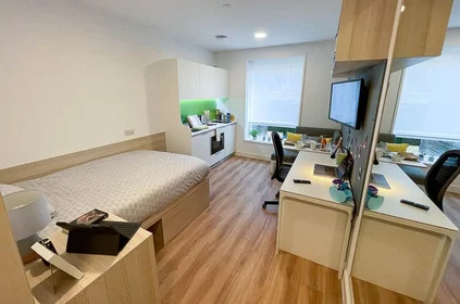 Monolocale in 4-5, Sparkford Rd, Winchester SO22 4NJ, United Kingdom     , immagine 1 di 10