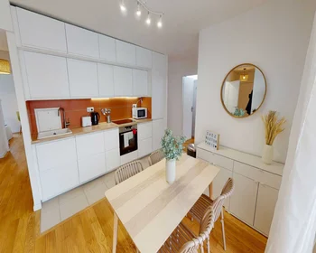 Private room at rue Toni Morrison, image 8 of 14