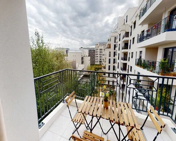 Private room at rue Toni Morrison, image 10 of 14
