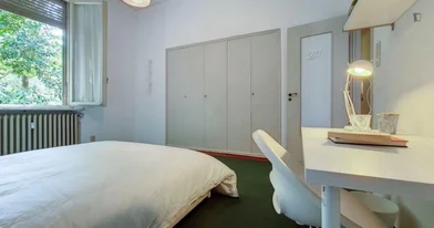 Quarto privado em VIA Renato Serra, imagem 4 de 11