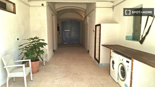 Private room at Carrer del Cardenal Rossell, image 16 of 19