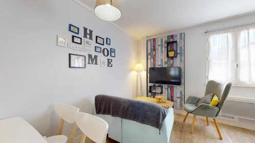 Quarto privado em 8 Rue Camy, imagem 11 de 14