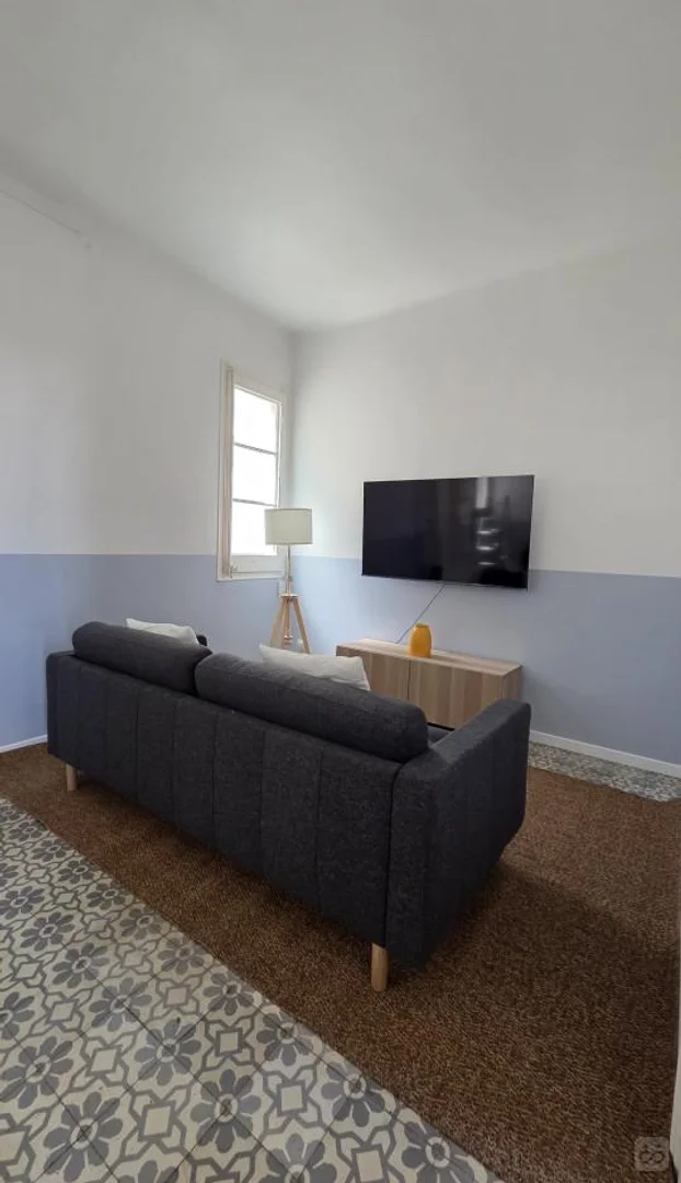 Studentenfreundliches Zimmer in mit modernen Annehmlichkeiten