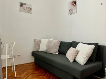 Quarto privado em Hársfa utca, imagem 4 de 31
