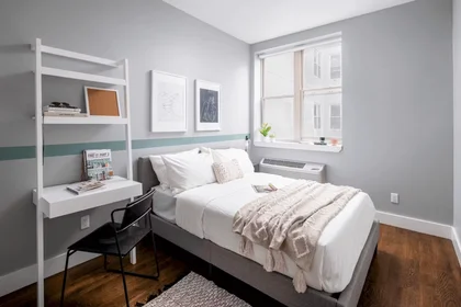 Quarto privado em Hart St, Bedford-Stuyvesant, imagem 1 de 10