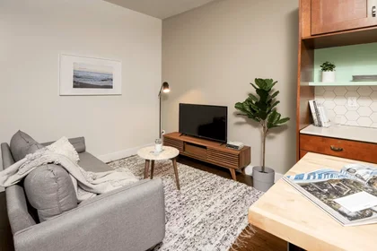 Quarto privado em Hart St, Bedford-Stuyvesant, imagem 3 de 10