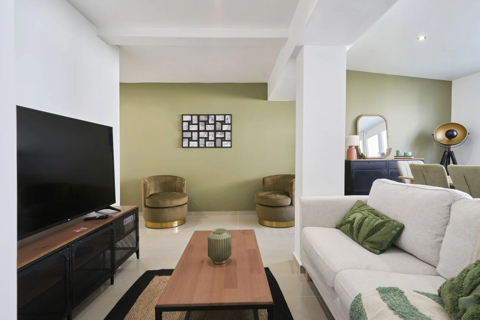 Habitación estudiantil económica cerca del campus en 