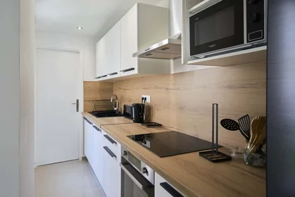 Chambre privée à 74 Rte de Paris, 80000 Amiens, France, image 18 de 24