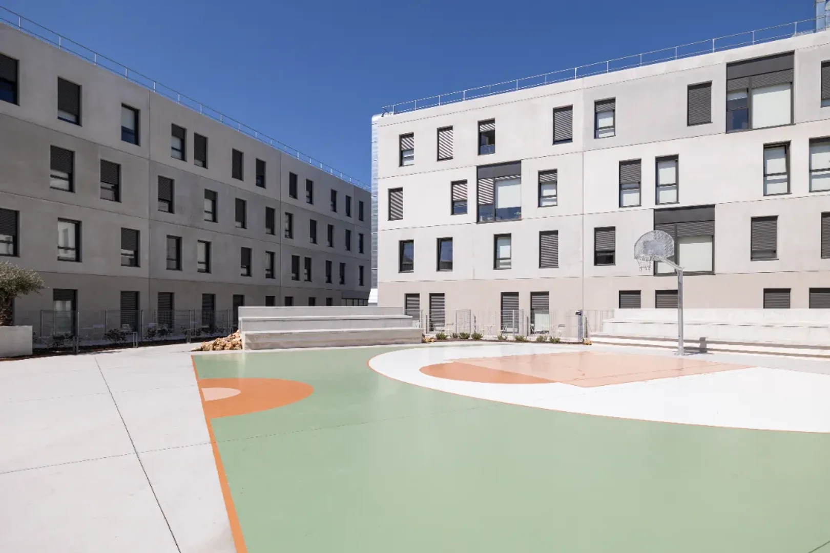 Chambre à louer dans un appartement d'étudiant à , entièrement meublée