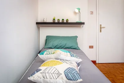 Quarto privado em Via Milano, , imagem 1 de 10