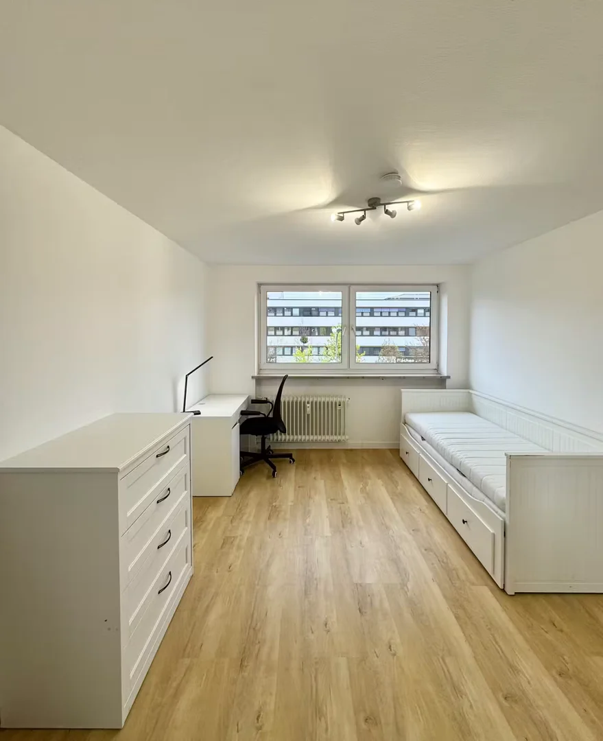 Habitación en apartamento estudiantil en alquiler en , completamente amueblado