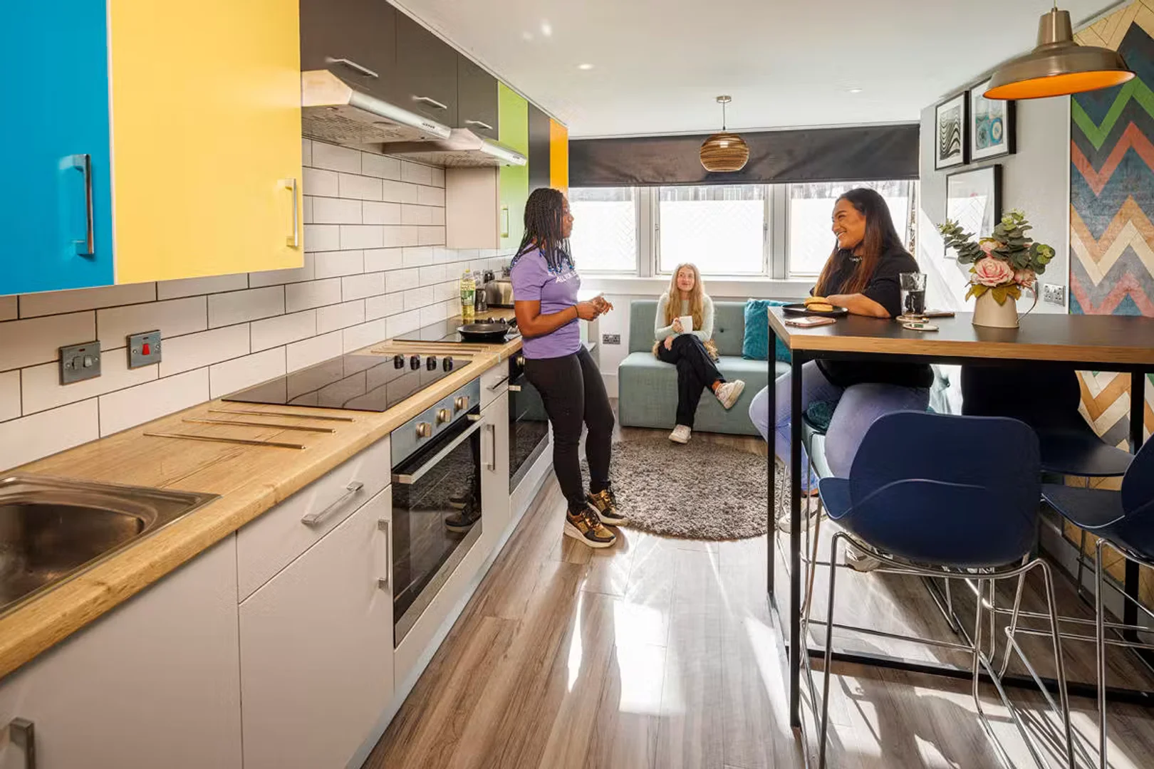 Quarto de estudante económico perto do campus em 