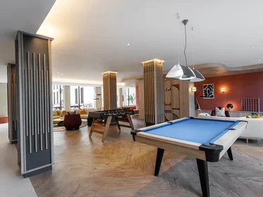 Privatzimmer im Wohnheim in der Av. de la Palmera 38,, bild 12 von 25