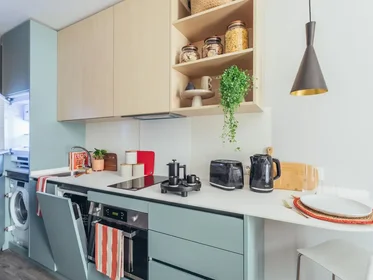 Privatzimmer im Wohnheim in der Av. de la Palmera 38,, bild 3 von 25